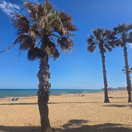 Lovely Apartment Near The Beach In Sunny La Mata Torrevieja Dış mekan fotoğraf