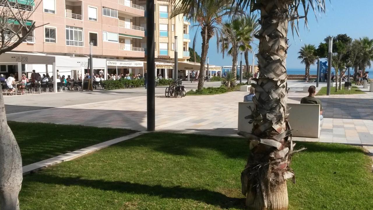 Lovely Apartment Near The Beach In Sunny La Mata Torrevieja Dış mekan fotoğraf